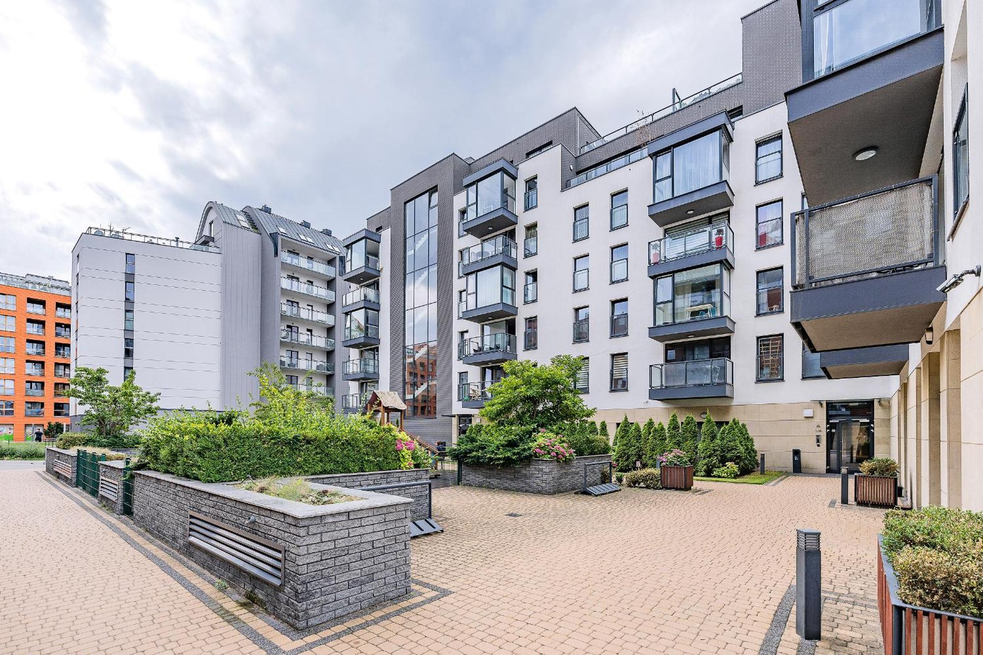 Hello Apartments Chmielna With Private Parking And Balcony Danzig Exterior foto